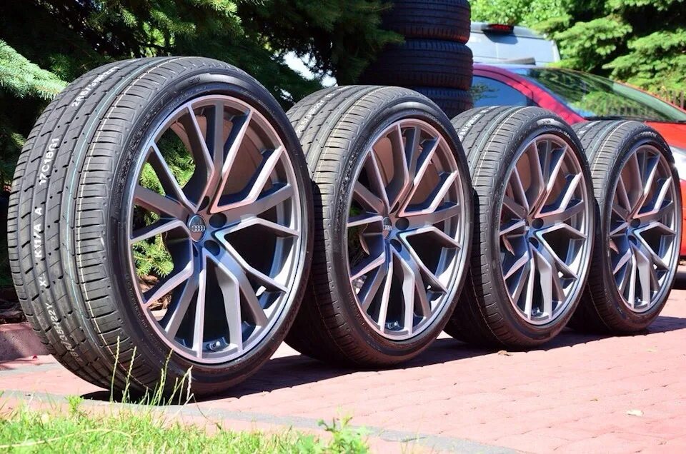 285/35 R22 Audi. Диски на q7 r22. Диски Audi r22. Audi q7 4m диски r20. 19 5 x 12