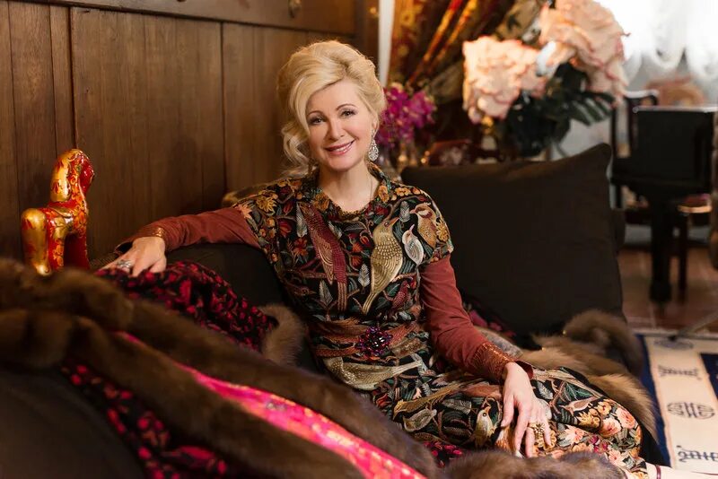 вика цыганова. сайт цыгановых. цыганова 2023. ателье вики цыгановой. вика цыганова коллекция одежды.