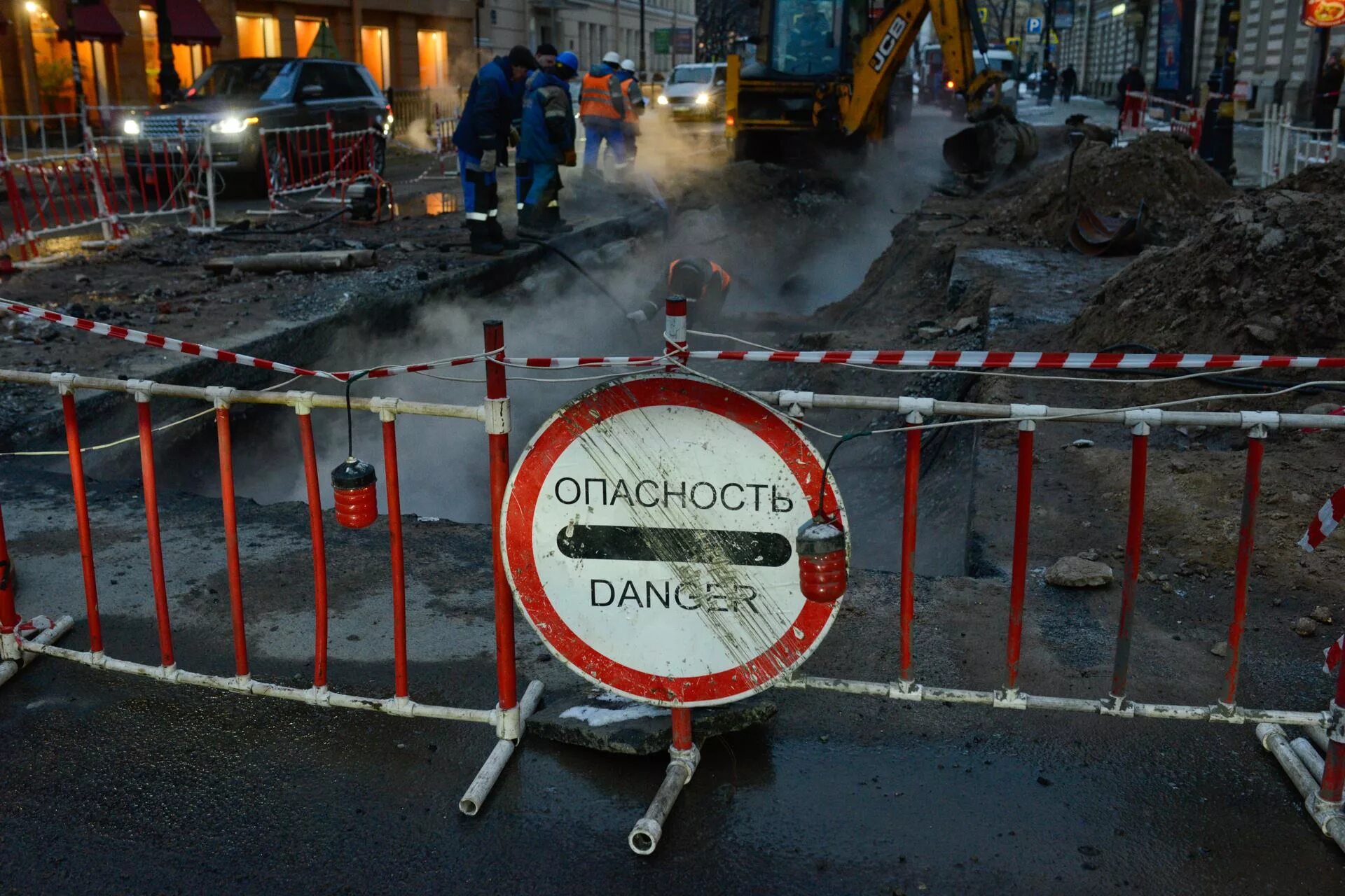 Теплосеть Санкт-Петербурга. Тепловые сети СПБ. Ограждения теплосеть Санкт-Петербург. Теплосеть СПБ Захаров.