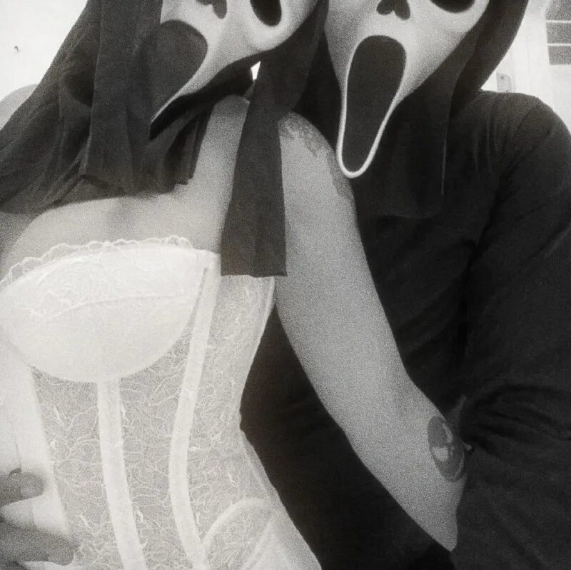 Розыгрыш бесплатного портрета. Языки для капкута. Шрифты для кап кут. Приложение capcut. Названия шрифтов.