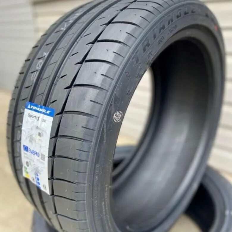 Шины triangle 202. Triangle th201 255/35r19 96y. triangle th201 225/55 r18 102w. triangle 235/55/20 105v th201. 235/55 r20 triangle th201 105v.