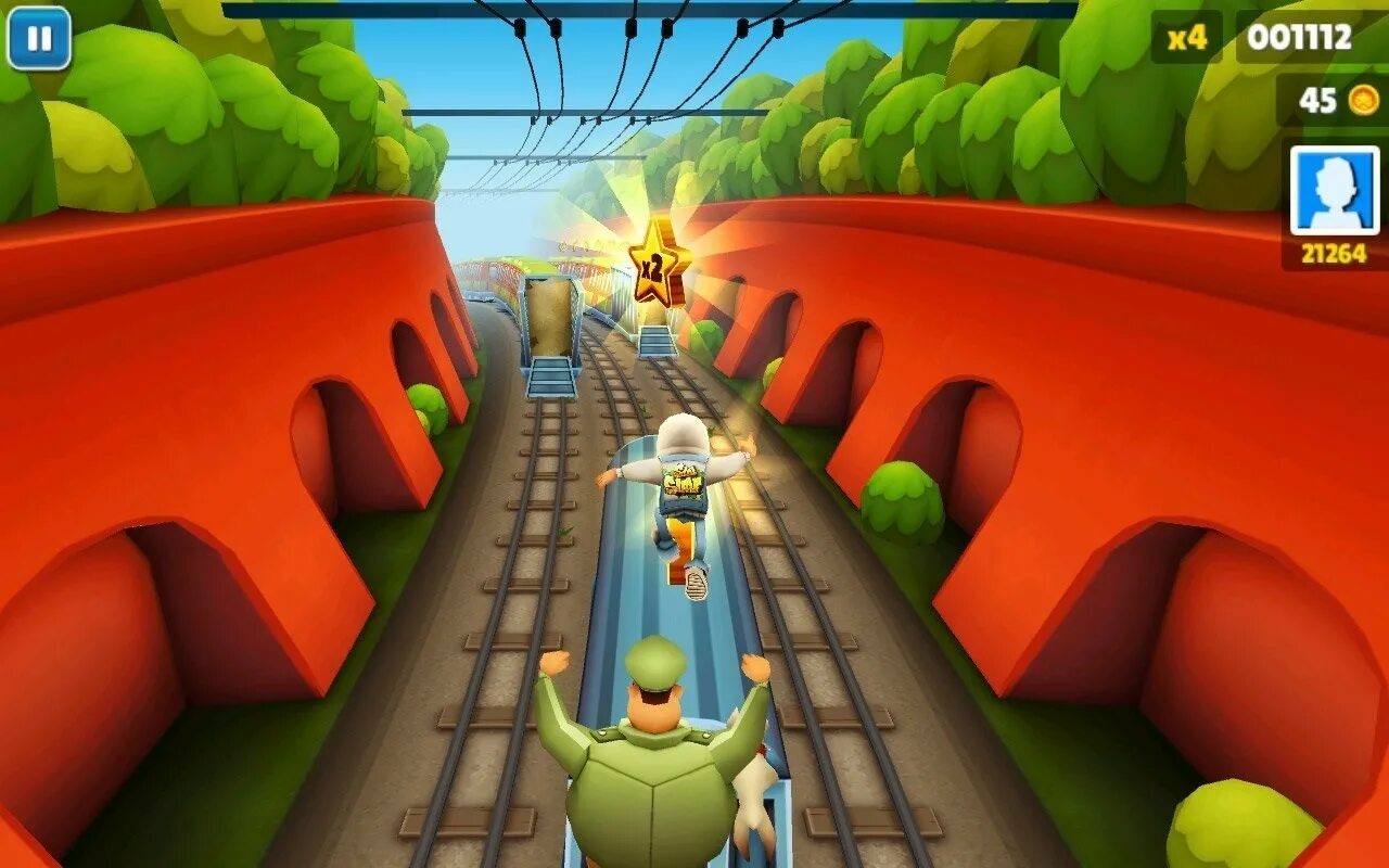 Скачала игру как ее установить. Сабвей сёрфер скрин. Бегалки Subway Surfers. Сабвей сёрф 2012 года. Сабвей сёрф скрин.