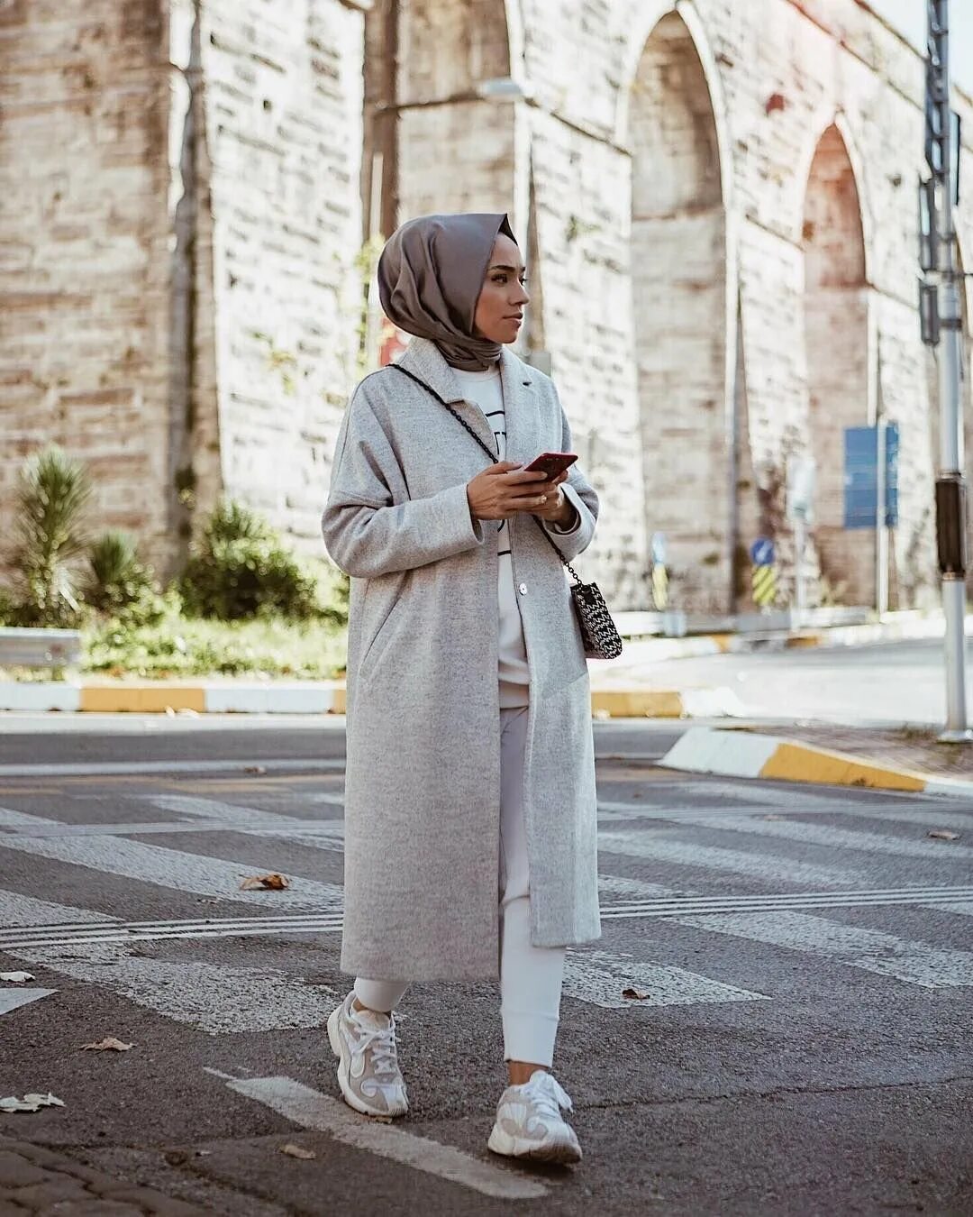 Мусульманская мода. Moda 2020 одежда musulmanskaya. Оверсайз хиджаб.