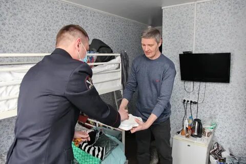 Какую услугу оказывает полицейский