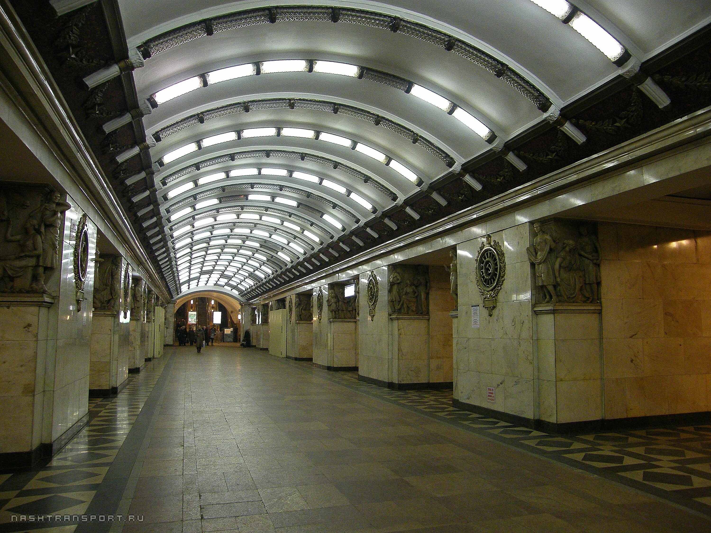 Метро Нарвская Санкт-Петербург. Нарвская улица Санкт-Петербург. Нарвская 2. Метро Нарвская Москва. Метро нарвская магазины