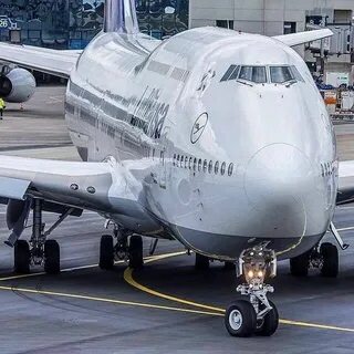 Jumbo jet