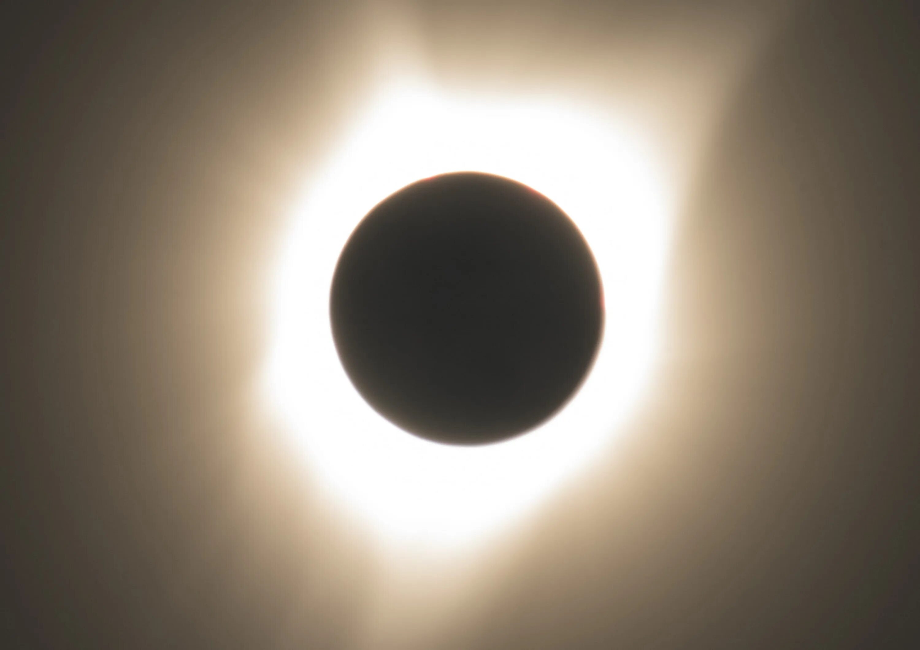 Солнечное затмение 2004. Eclipse solar затмение. Солнечное затмение. Лунное затмение. Затмение земли.
