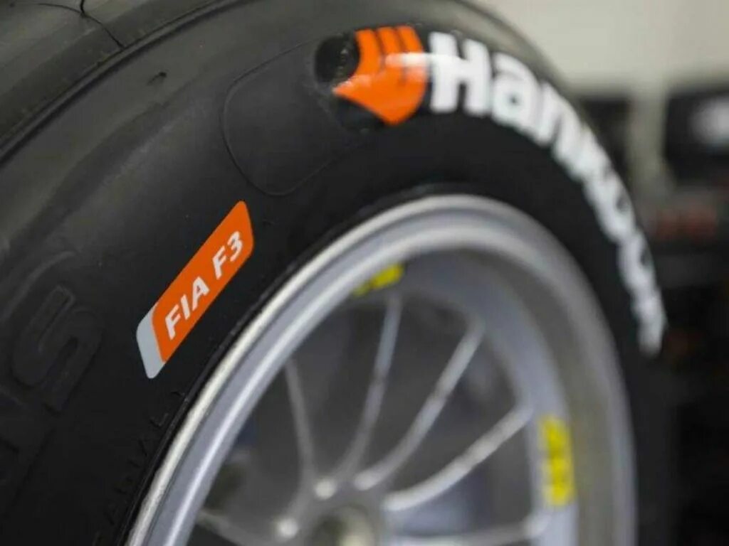 Hankook Ventus f200. Hankook 2014 года. Hankook Ventus для ралли. Hankook Tire производители шин.