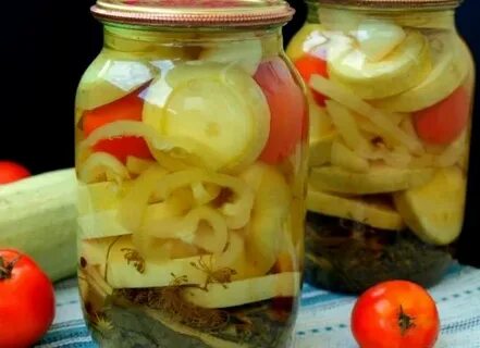 Кабачки маринованные с перцем