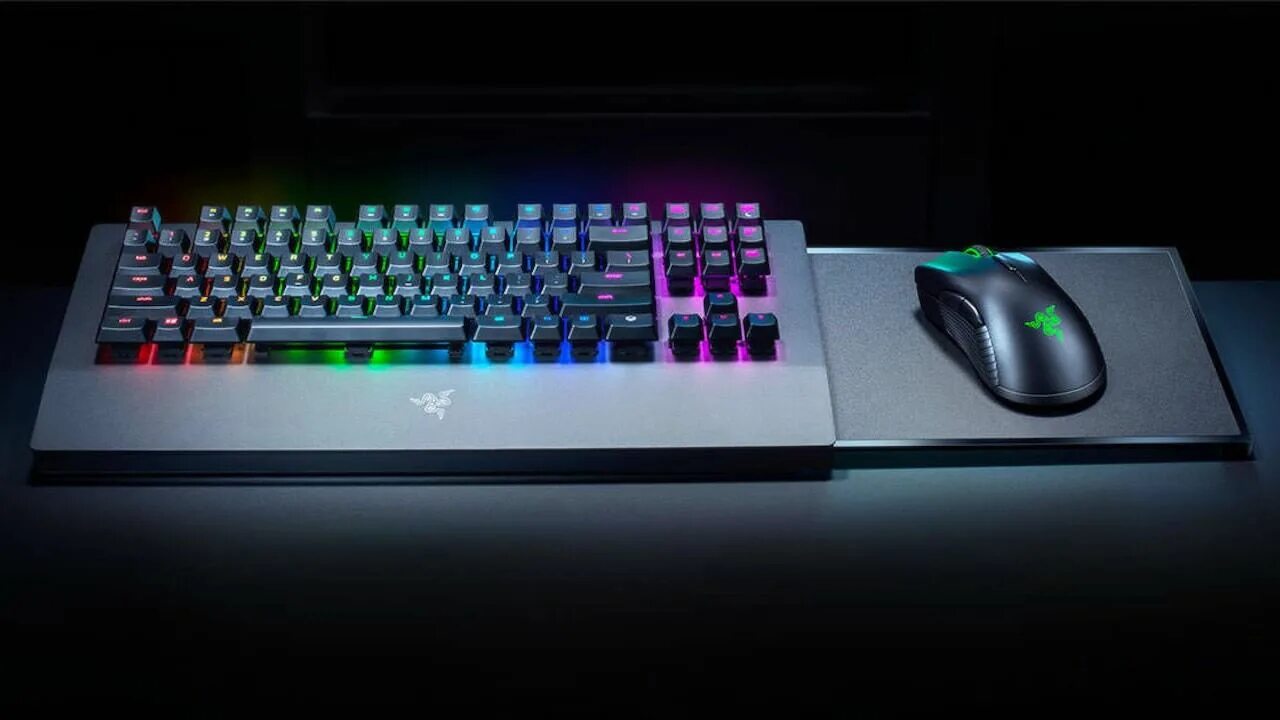 Игры на xbox поддерживающие клавиатуру и мышь. Razer Turret. Клавиатура Razer. Razer grass Keyboard Mouse. Razer ces 2018 Mega sized Keyboard.