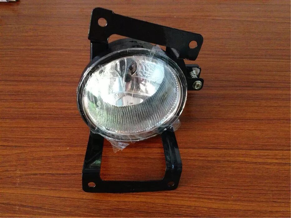 Птф туксон. Led противотуманные фары Hyundai Tucson. Fog Lamp Hy-052 фары противотуманные. Противотуманки Туксон 2009 led. Лед противотуманки Туксон 2008.