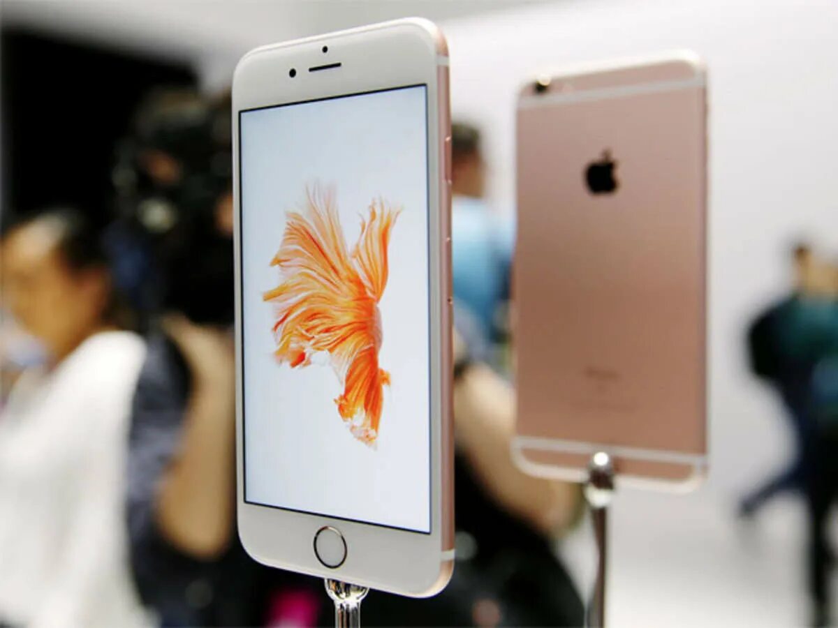 Новый iphone 6s. Apple iphone 6s plus. Iphone 6s space gray 32gb. Iphone 6s 32gb последняя версия. Apple iphone 6s.