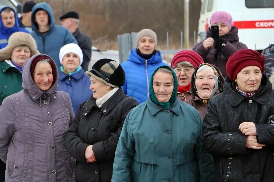 Прогноз погоды меленки владимирская. Школа Левино Меленковский район. Левино деревня Меленковский район школа. Глава Меленковского района. Ляховская больница Меленковского района.