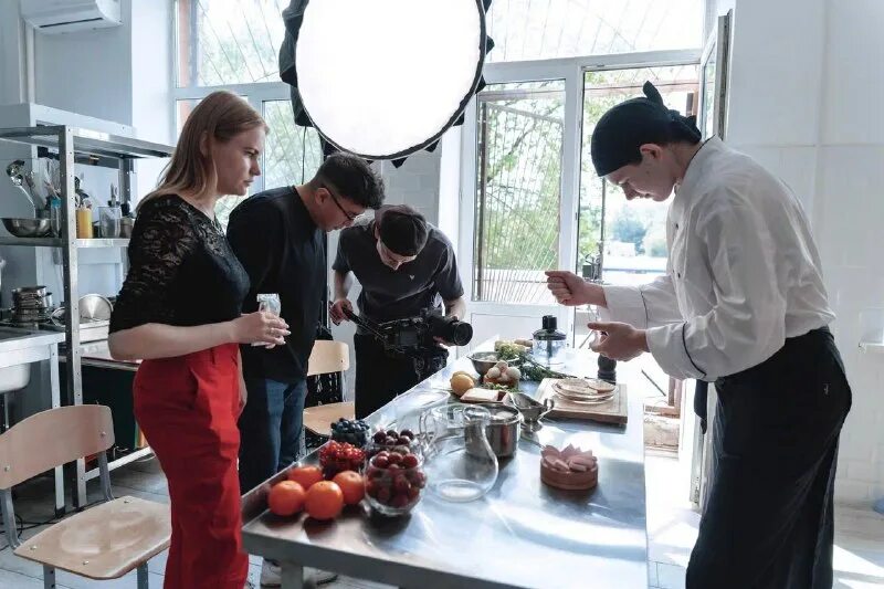 кксуип. колледж сферы услуг 3. колледж ксу хасавюрт. колледж сферы услуг 10 дмитровское шоссе 11а. форма повара для колледжа.