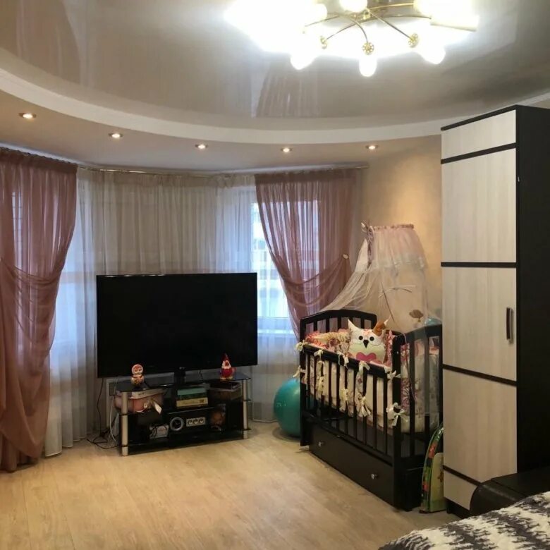 Энгельс служебные квартиры в центре. Энгельс тельмана дом 25 кв 40. Энгельса 48 б. Энгельс полиграфическая улица дом 53. Недорогие квартиры в энгельсе вторички.