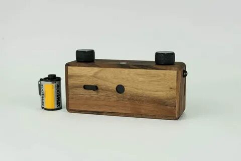 Pin hole