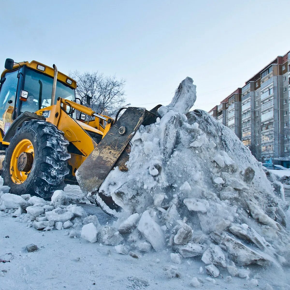 Мбу дирекция. Бульдозер снегопад в городе. Зима в Украине. Зима в России 2022 2023.