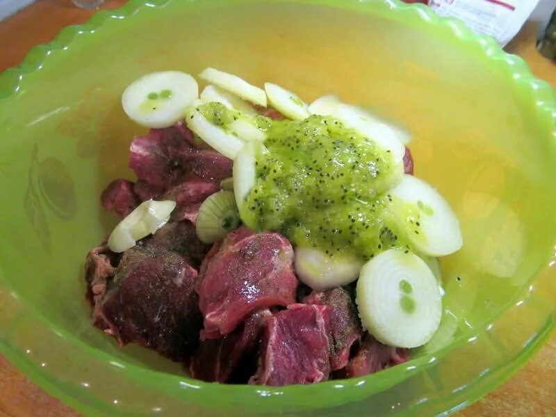 Маринад для шашлыка с киви. Мариновка киви. Маринад для мяса с киви. Маринад из киви для шашлыка. Маринад из киви для шашлыка.