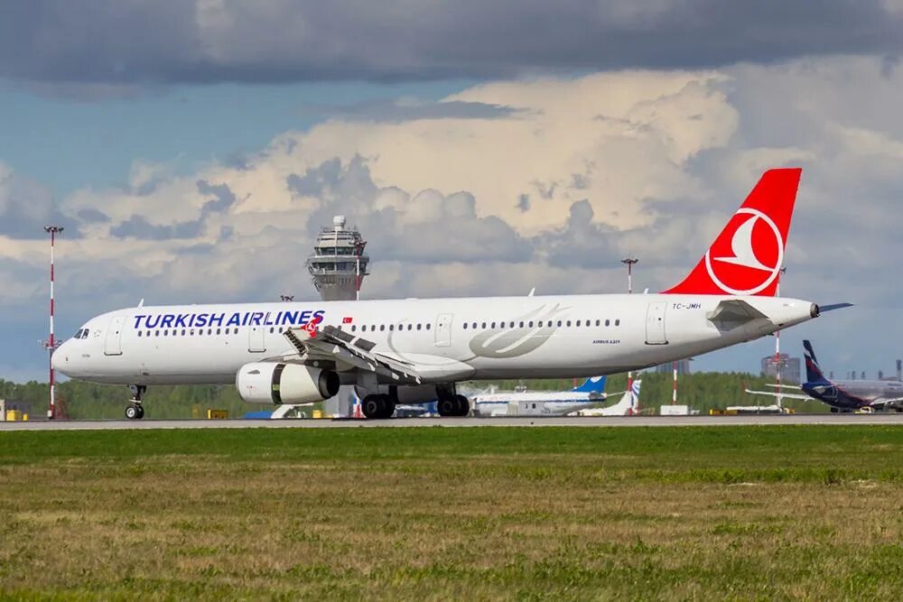 Turkish airlines пулково самолёты. Туркиш эйрлайнс санкт-петербург анталья маршрут полёта. Туркиш эйрлайнс бодрум. Турецкие авиалинии москва анталья. Turkish airlines в пулково.
