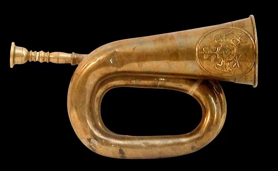 Рог 6 букв. Труба горн 1812 Франция. Серпент духовой музыкальный инструмент. Старинные духовые инструменты. Музыкальный инструмент "труба".
