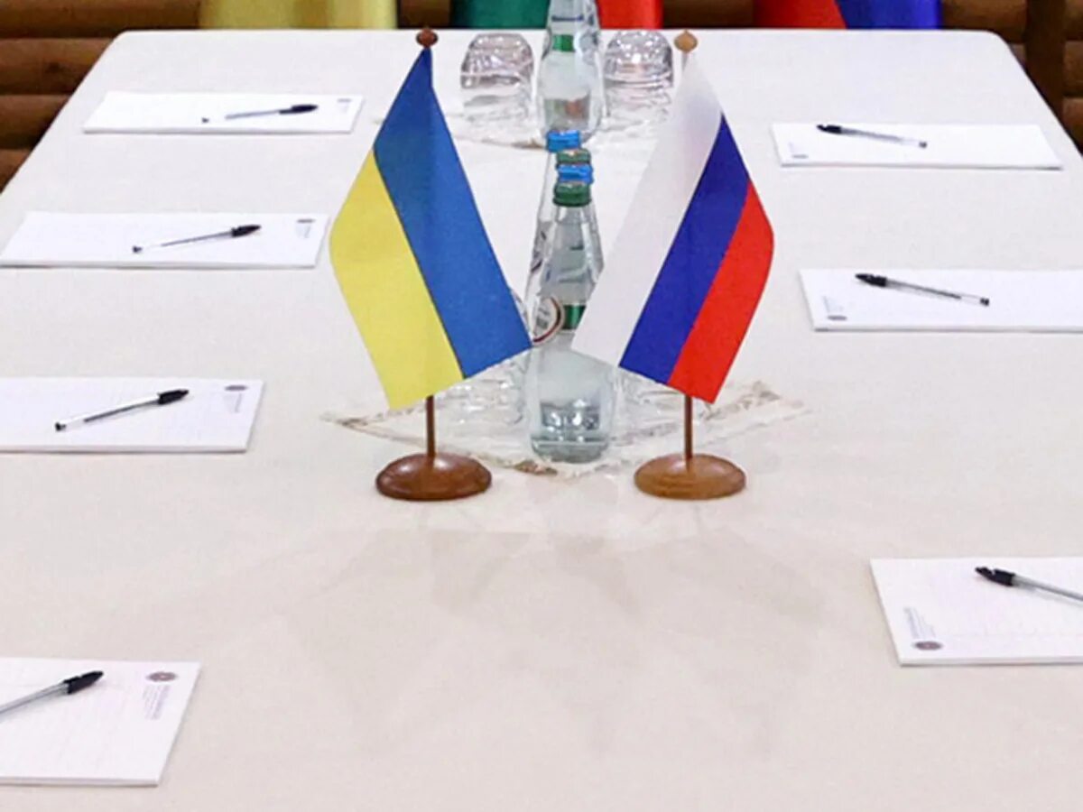 Россия готова подписать мирное соглашение с украиной. Переговоры России и Украины. Переговоры с Украиной. Мирное соглашение между Россией и Украиной. Российско-украинские переговоры.