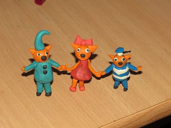 Карамелька три кота из пластилина. Как слепить три кота. Лепим из пластилина три кота. Три кота пластилин. Как слепить три кота.