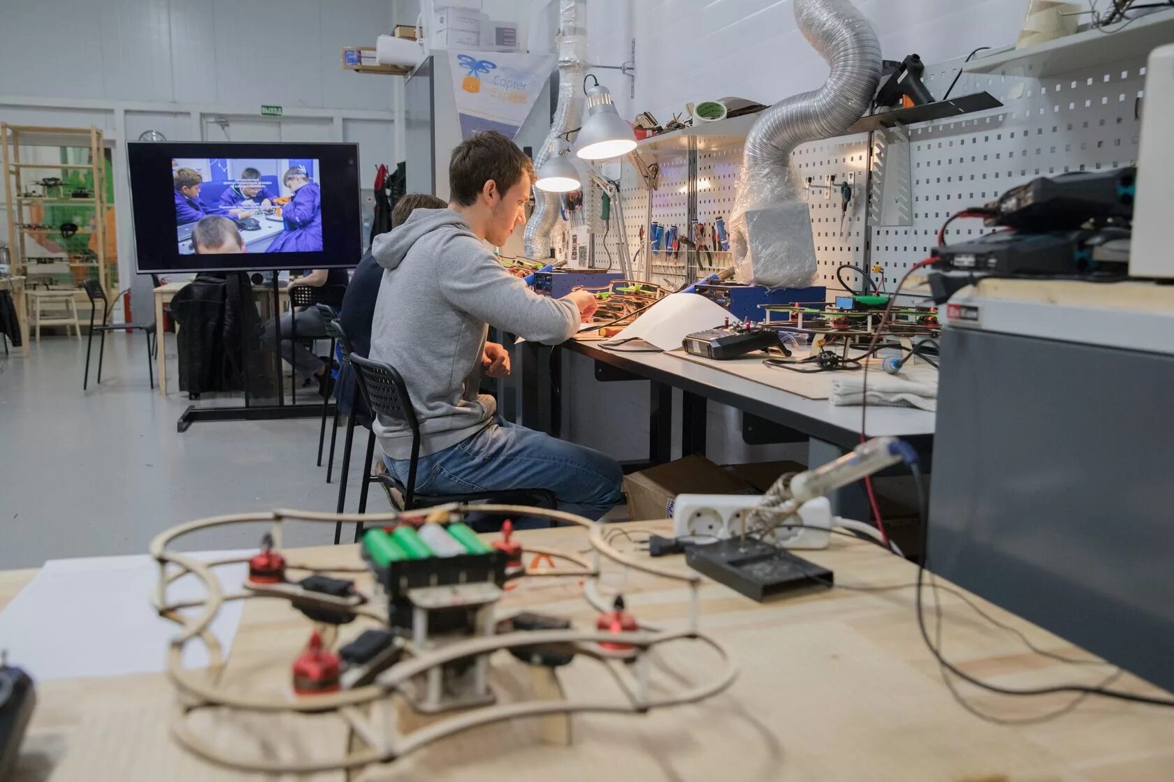 Центр молодежного творчества. Фаблаб мисис. павел шишкин цмит. цмит. центр молодежного инновационного творчества.