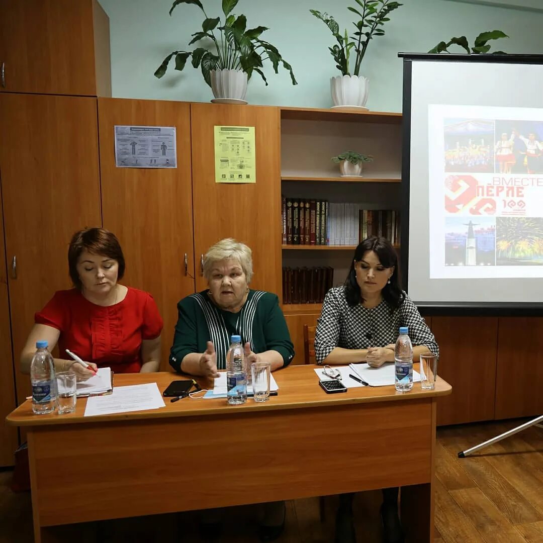 Архивы чувашии. Госистархив чр. кледова светлана алексеевна. павлова надежда - заместитель министра культуры чувашской республики. исторический архив чувашии официальный сайт.