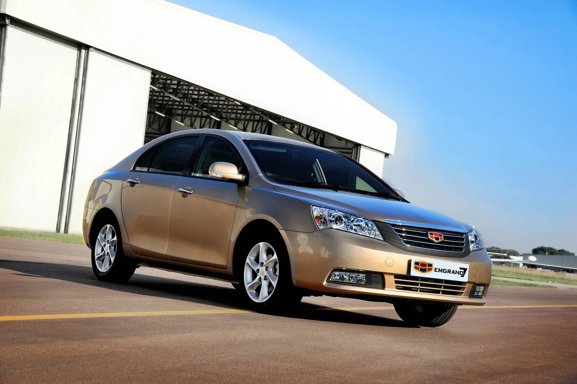 Машина эмигрант. Geely emgrand ec7. 8. Китайский седан. Geely emgrand 7 ec7.