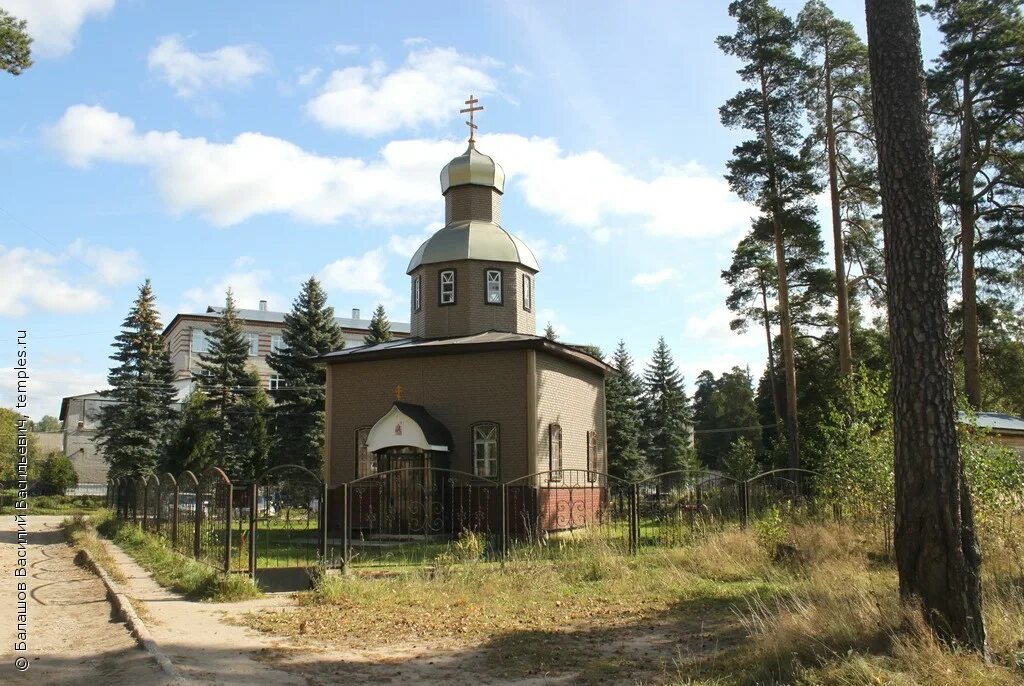 Владимирская область поселки. Церковь Бориса и Глеба в Киржаче. Храм Бориса и Глеба в Киржаче Владимирской области. Поселок красный октябрь Владимирская область. Поселок красный октябрь Киржачского района Владимирской области.