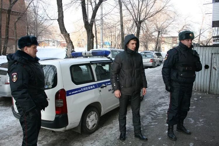 Хабаровская полиция. Дпс машины хабаровск. Машина полиция хабаровск. Форма транспортной полиции. Машина полиция хабаровск.