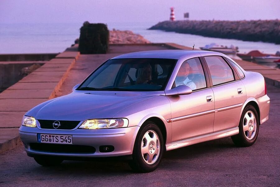 Года выпуска опель вектра б. Opel Vectra 1999 седан. Vectra b 1999. Opel Vectra b 1995-2002. Opel Vectra b 1999.