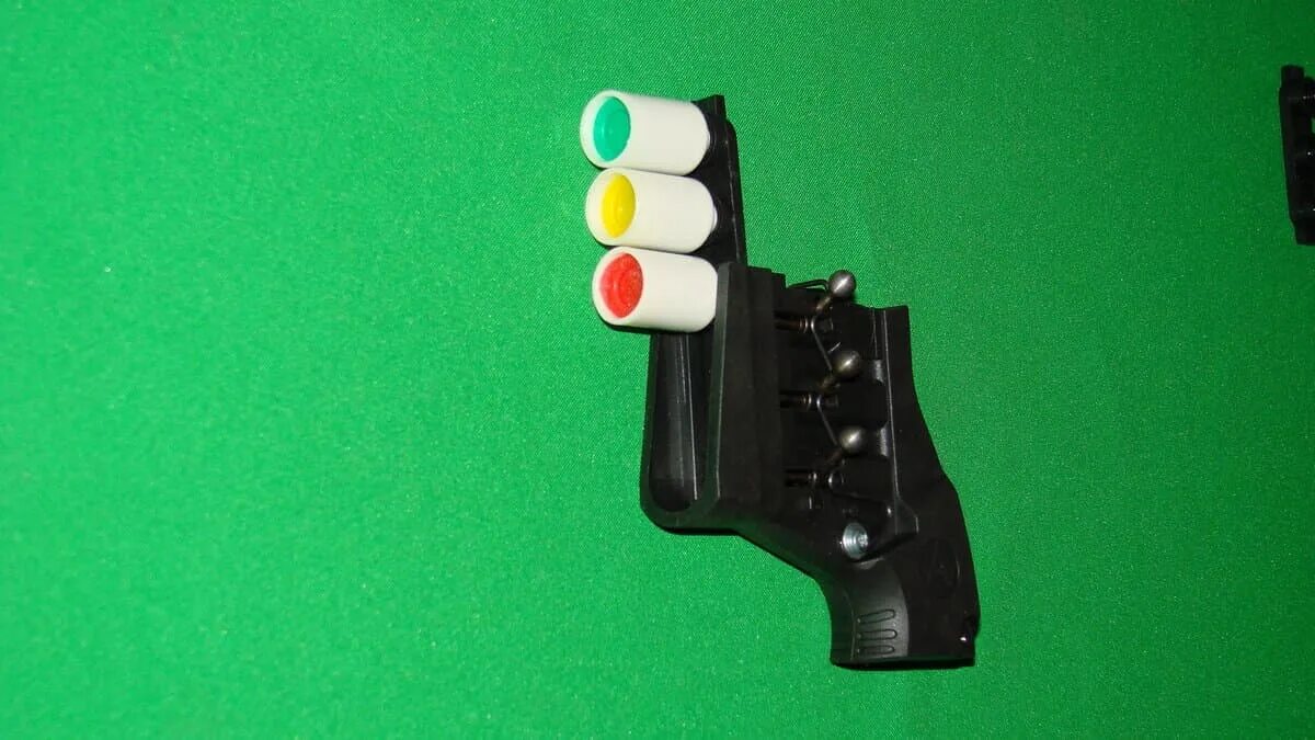 Пусковое устройство сигнал охотника. Ручка ракетница сигнал охотника. Пусковой пистолет для сигнала охотника. Сигнал охотника 12 калибр. Калибр ракетницы сп-81.