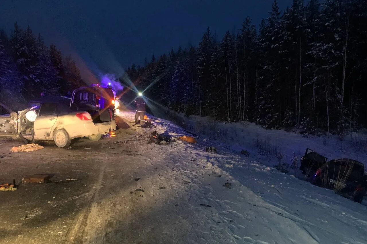 ноябрь 20 19. авария на м 10 тверская область. ноябрь 20 19. дтп в кинельском районе самарской области. машина на трассе.