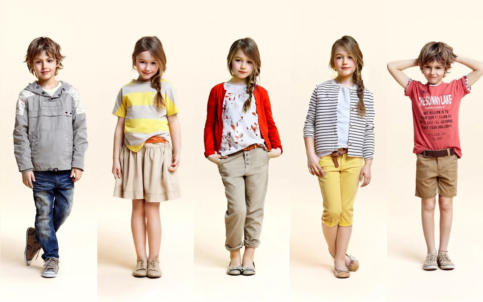 Сайт модельной детской. Современная одежда для детей. Модная детская одежда. Подростковая одежда. Модная подростковая одежда.