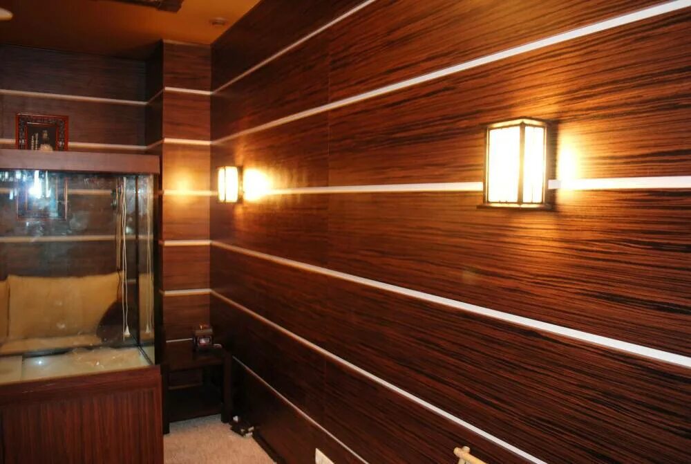 Мдф панели для ванной комнаты. Шпонированные панели Wallhof Wood "тик". Отделка МДФ панелями. Отделка деревянными панелями. Стеновые панели дерево с подсветкой.
