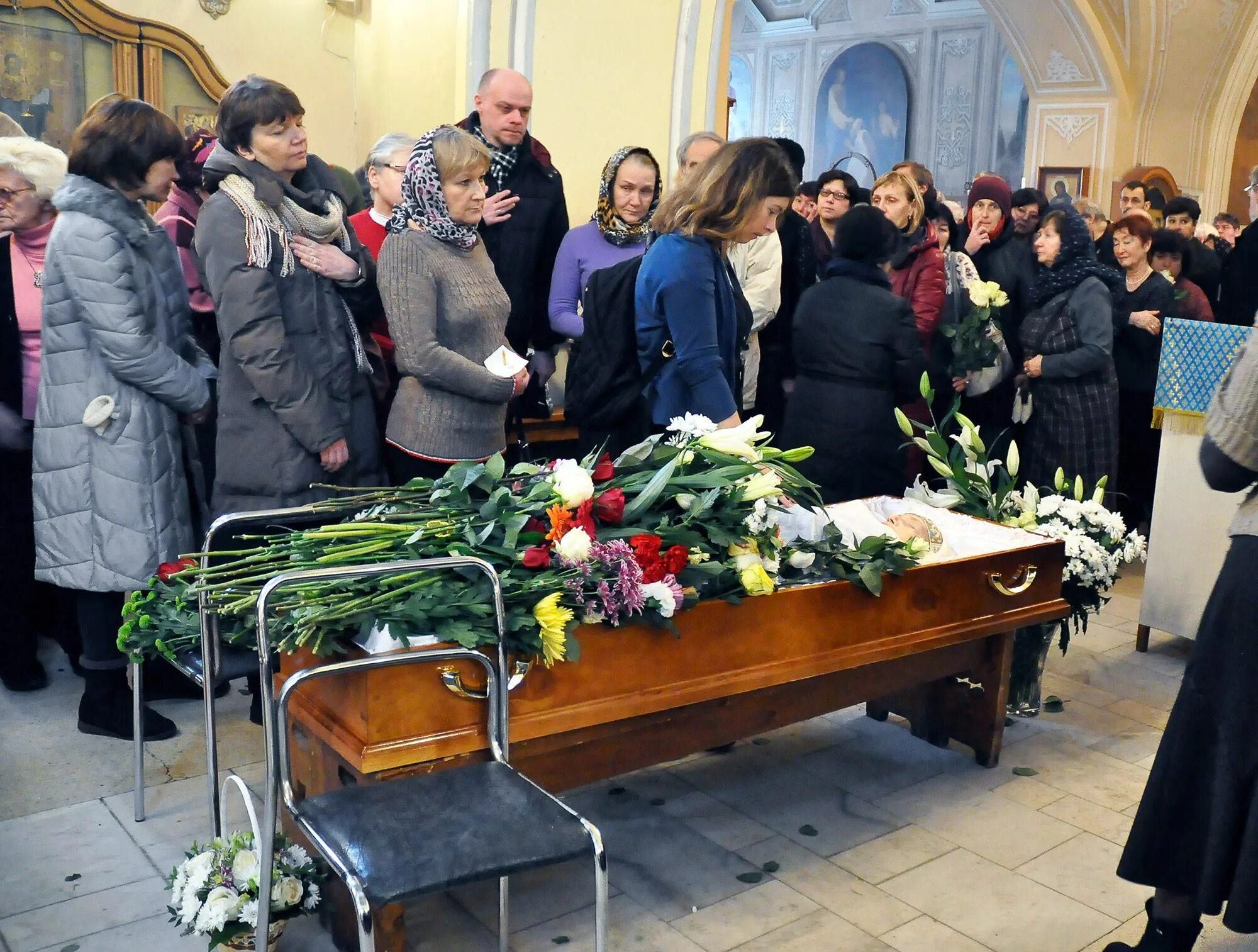 Поминки в церкви. Поминки в день смерти