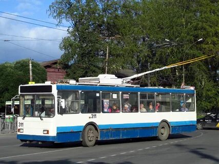 Где троллейбус 4