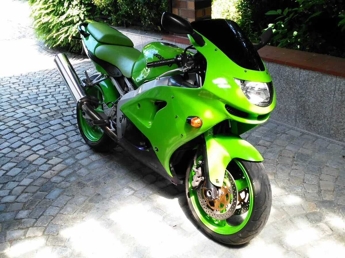 Kawasaki zx6r 2012. Zx6r 1997. Kawasaki ninja zx6r 2012. Кавасаки zx-9r ninja. Спортбайк kawasaki ninja.