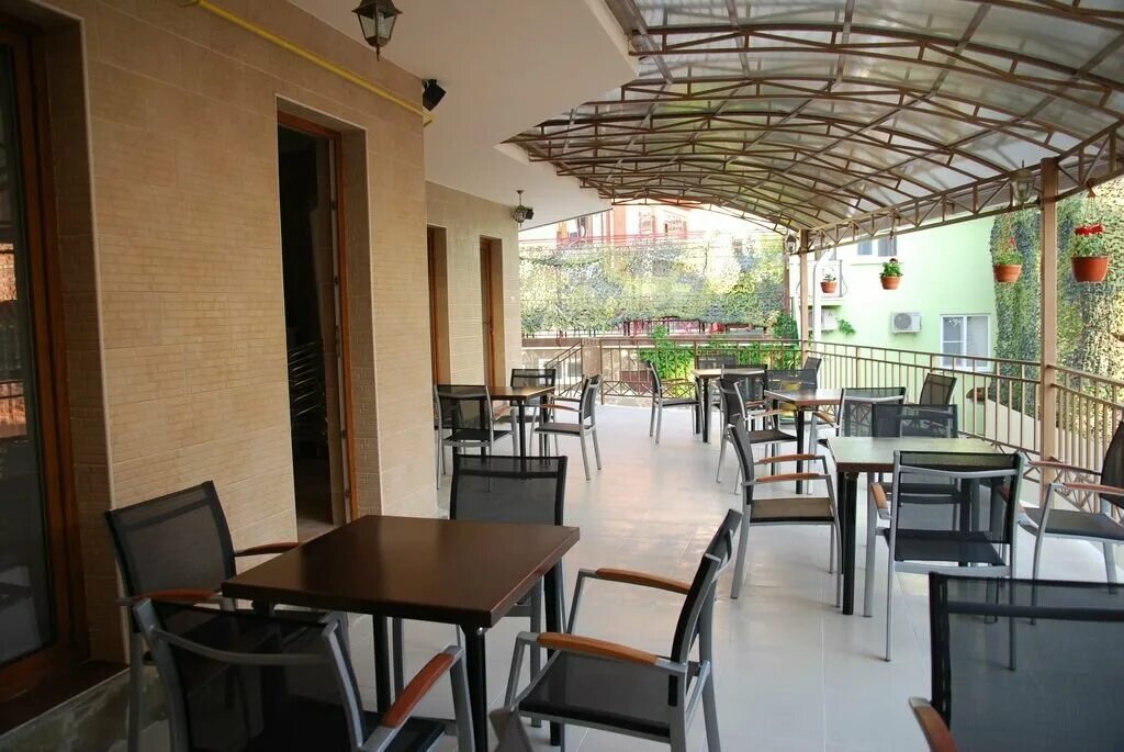 дом добрый лазаревское