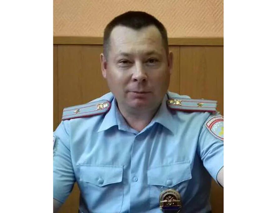 лучший участковый. капитан полиции участковый. участковые северодвинска. краснокутский отдел полиции. исааков участковый.