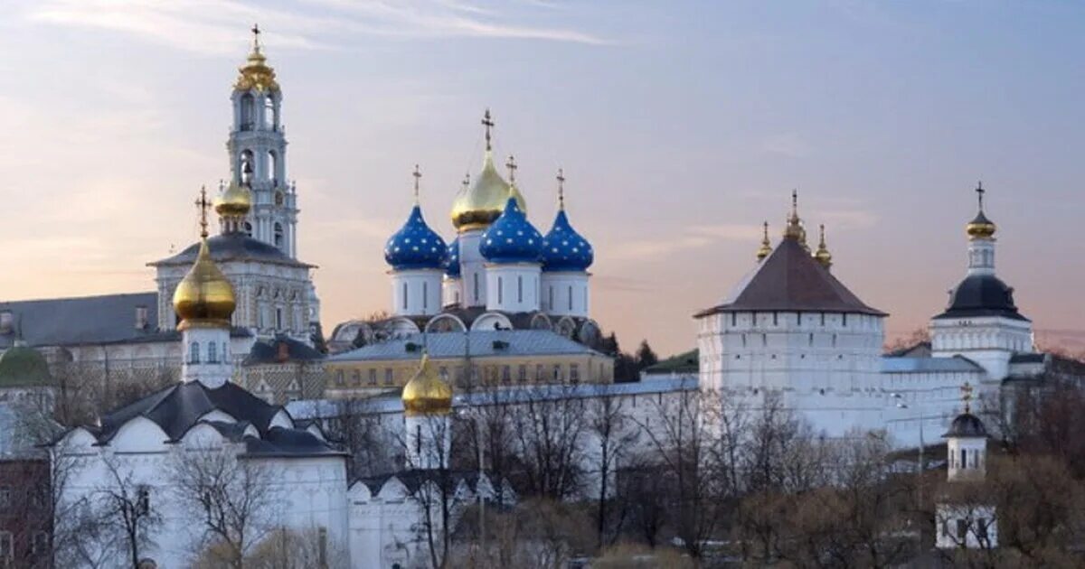 Сергиевы лавры фото. Троице-сергиева лавра сергиев посад. Архитектурный ансамбль троице-сергиевой лавры. Сергиево радонежская лавра. Сергиева лавра монастырь.