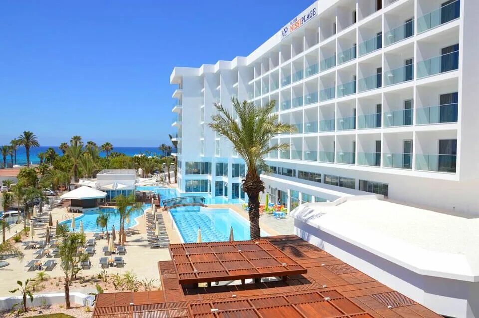Отели кипра 4. Vassos nissi plage. вассос нисси отель кипр. nissi plage hotel. кипр айя-напа отели 4 звезды.