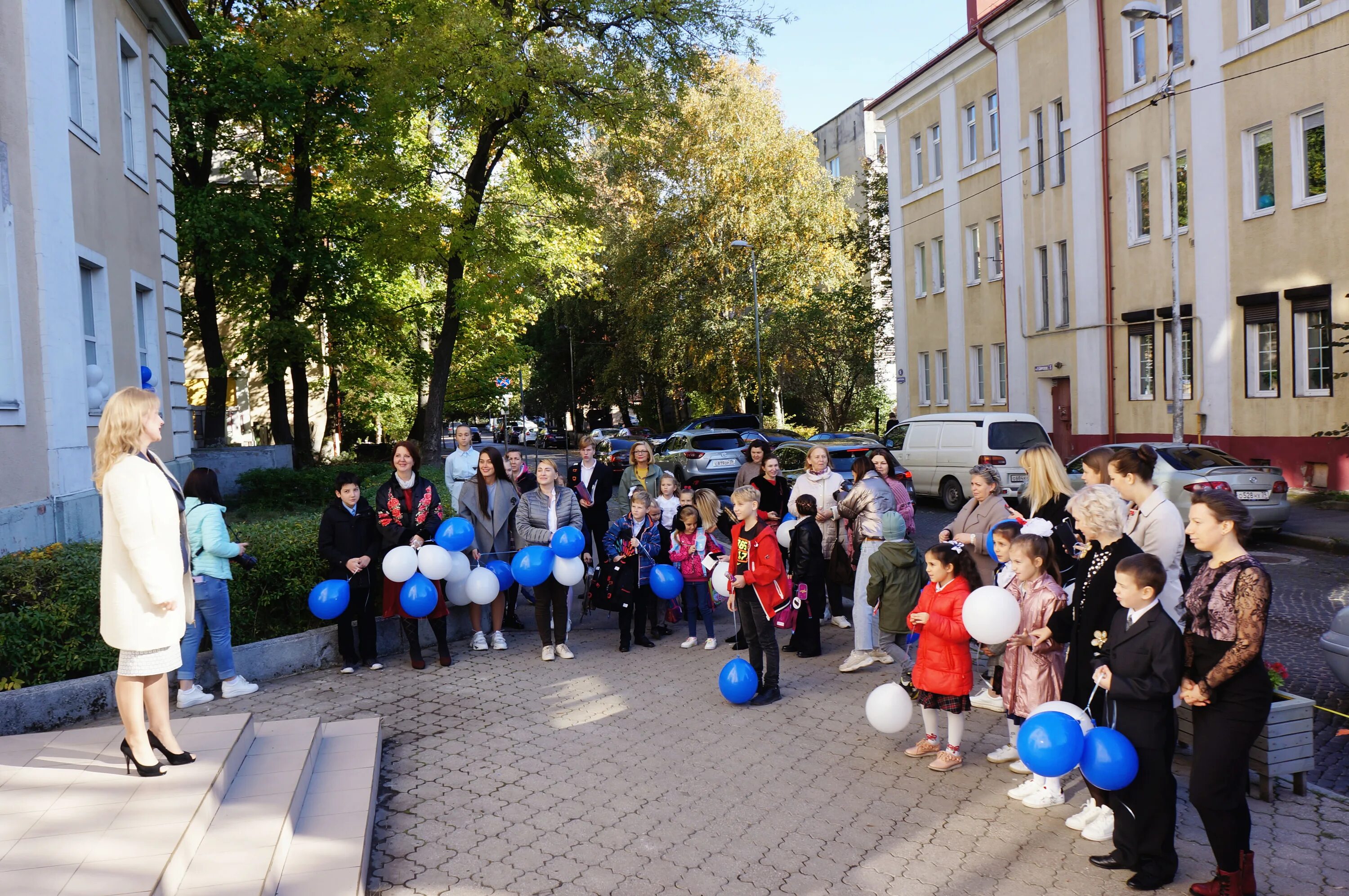 Школа базис. Школа Базис Калининград. Школа 8 Калининград. Школа 14 Калининград.