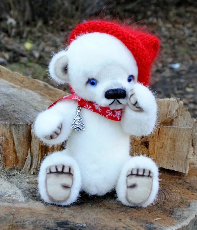 Тедди белый. Мишка Тедди белый. Новогодние мишки. Белый медведь Тедди. Умка плюшевый Медвежонок.