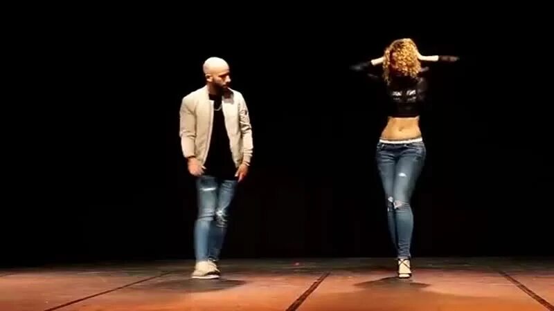 Танцы жорж атака и таня алемана. Бачата атака. Таня алемана и джордж атака танцы. Бачата атака. Таня алемана бачата.