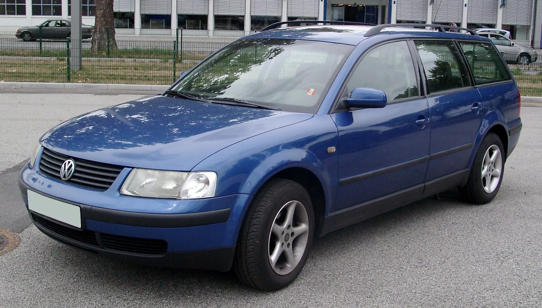 Пассат б5 1999 год. Passat b5 variant. Volkswagen b5 универсал. VW Passat b5 variant. VW Passat b5 1999 универсал.