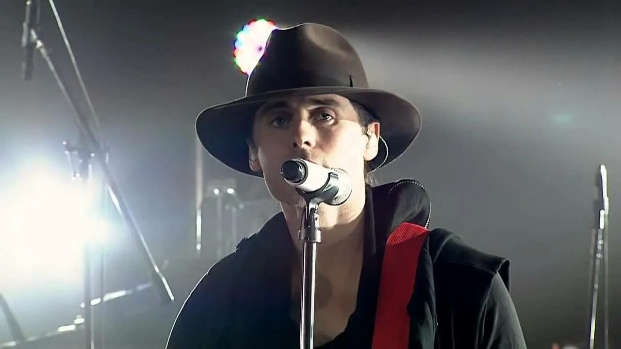30 seconds to mars closer. Thirty seconds to mars closer to the edge.