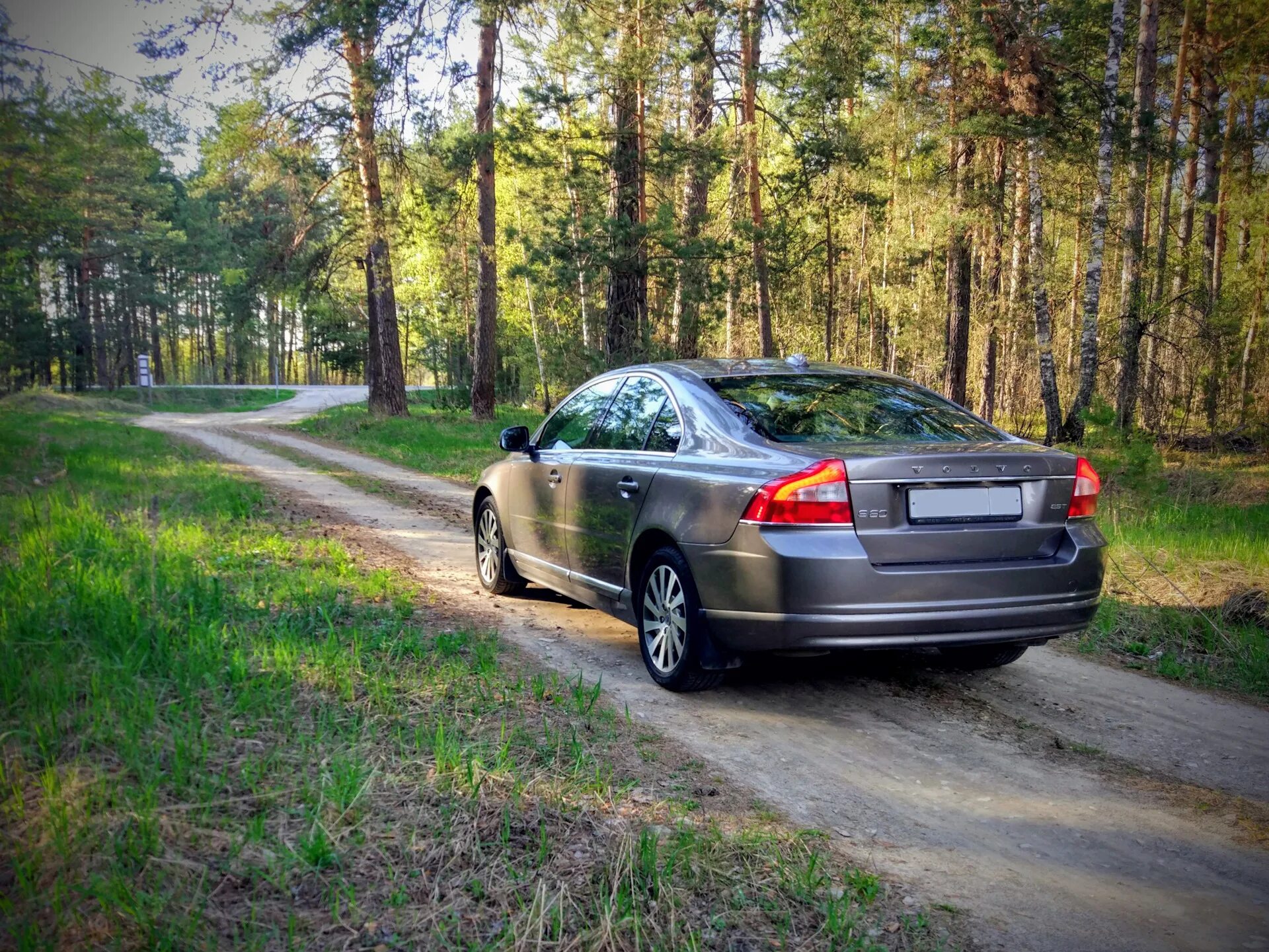 Вольво s80 2 рестайлинг. Drive2 volvo s80. Губа переднего бампера volvo s60. Volvo вид спереди. Volvo s80 диски.