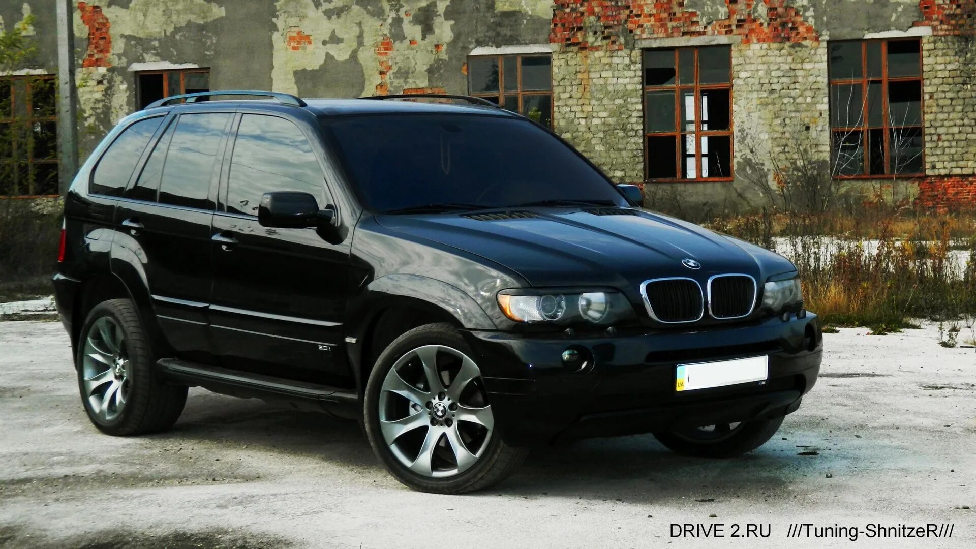 Bmw x5 3.0 бензин. БМВ х5 е53 2003. БМВ х5 е53 3.0. БМВ Икс 5 е 53. БМВ х5 е53 черный.